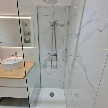 Апартаменты Cosy A 5 Min Des Plages *