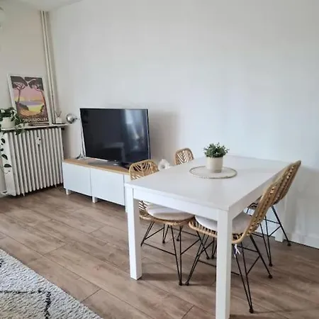 Cosy A 5 Min Des Plages * Йер